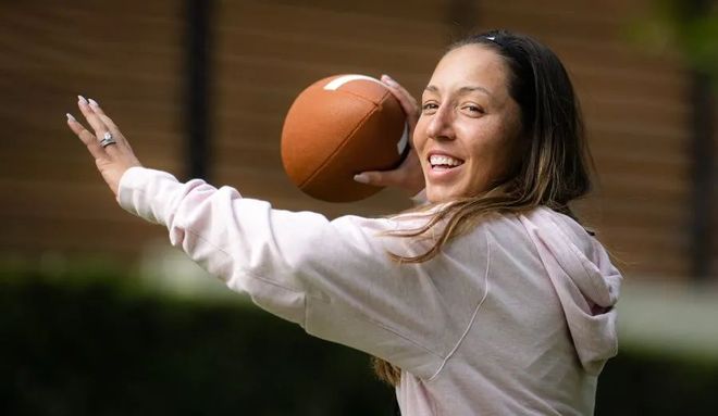 对于球迷而 对于球迷而