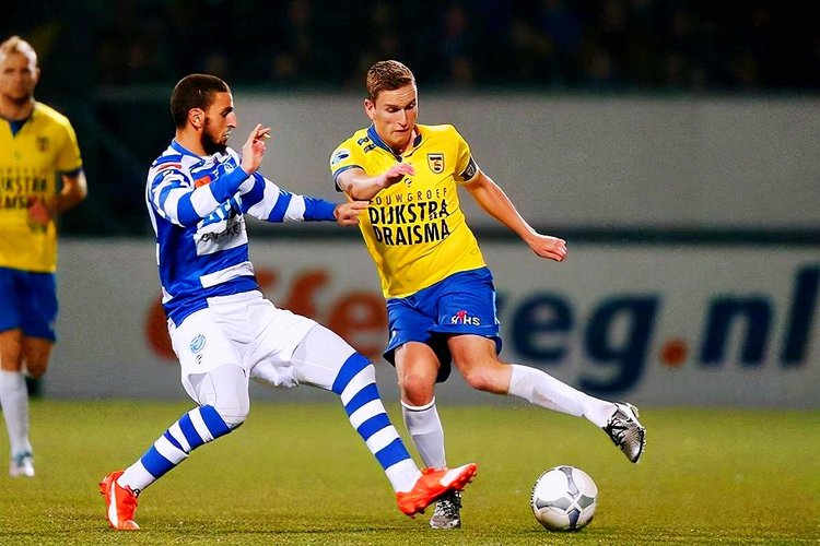 露过多空档 露过多空档