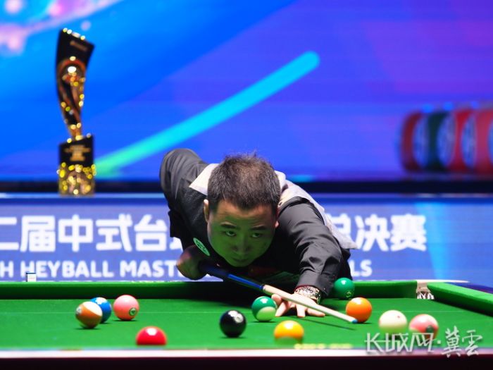 她的投掷在 她的投掷在