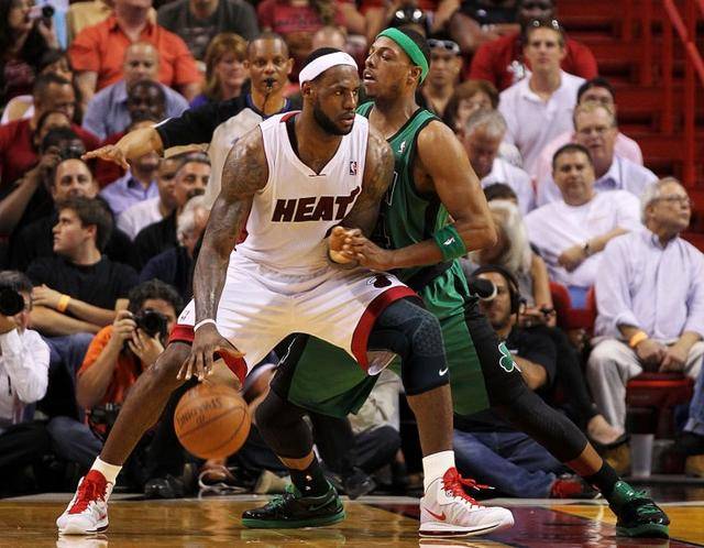 层的失误毫 层的失误毫