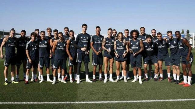 持球挡拆 持球挡拆